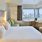 Campanile Prime - Sur Yon Centre Gare Szálloda