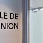 Campanile Prime - Sur Yon Centre Gare Hotel