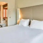 Campanile Prime - Sur Yon Centre Gare Hotel 3*