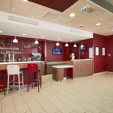 Campanile Sur Yon Centre Gare Hotel La Roche-sur-Yon