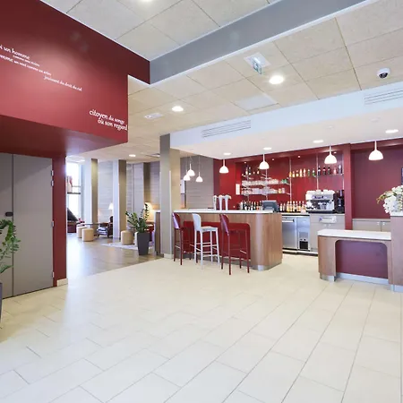 酒店 Campanile Prime - Sur Yon Centre Gare 永河畔拉罗什