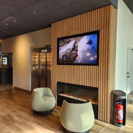 Hotel Campanile Sur Yon Centre Gare