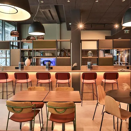 Campanile Prime - Sur Yon Centre Gare