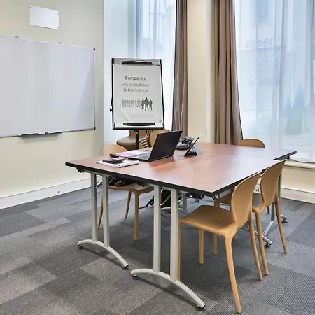 Campanile Prime - Sur Yon Centre Gare 3*