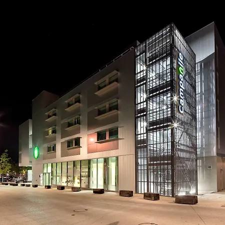 Campanile Prime - Sur Yon Centre Gare 라로츠수르욘