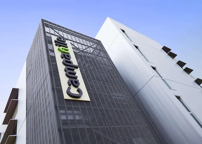 Campanile Prime - Sur Yon Centre Gare Hotel