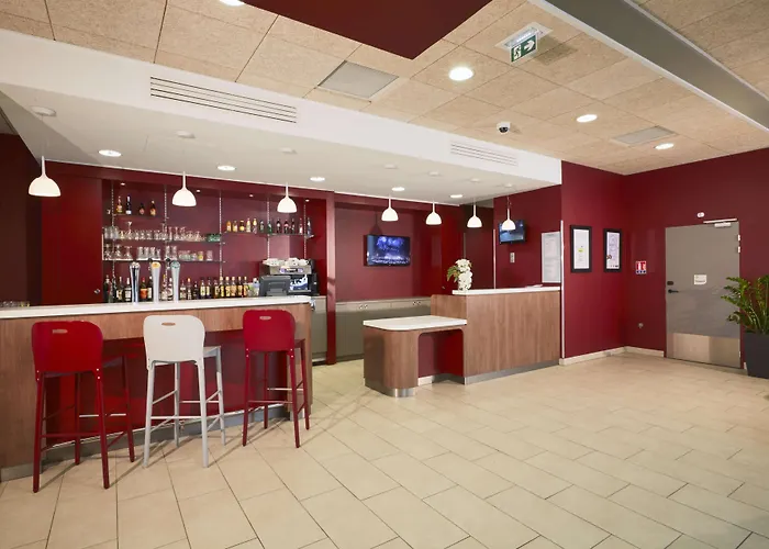 Campanile Prime - Sur Yon Centre Gare Hotel La Roche-sur-Yon