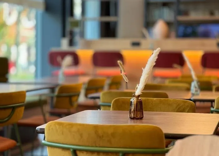 Campanile Prime - Sur Yon Centre Gare 3*