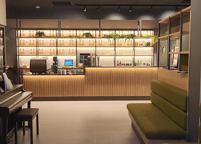 Campanile Prime - Sur Yon Centre Gare 3*