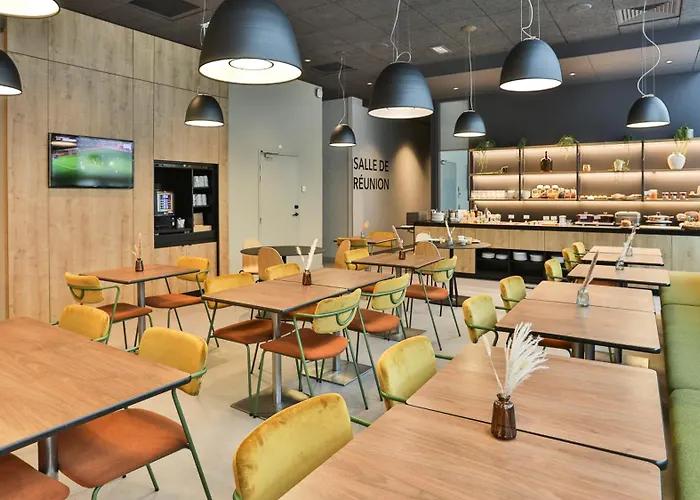 Hotel Campanile Prime - Sur Yon Centre Gare 3*